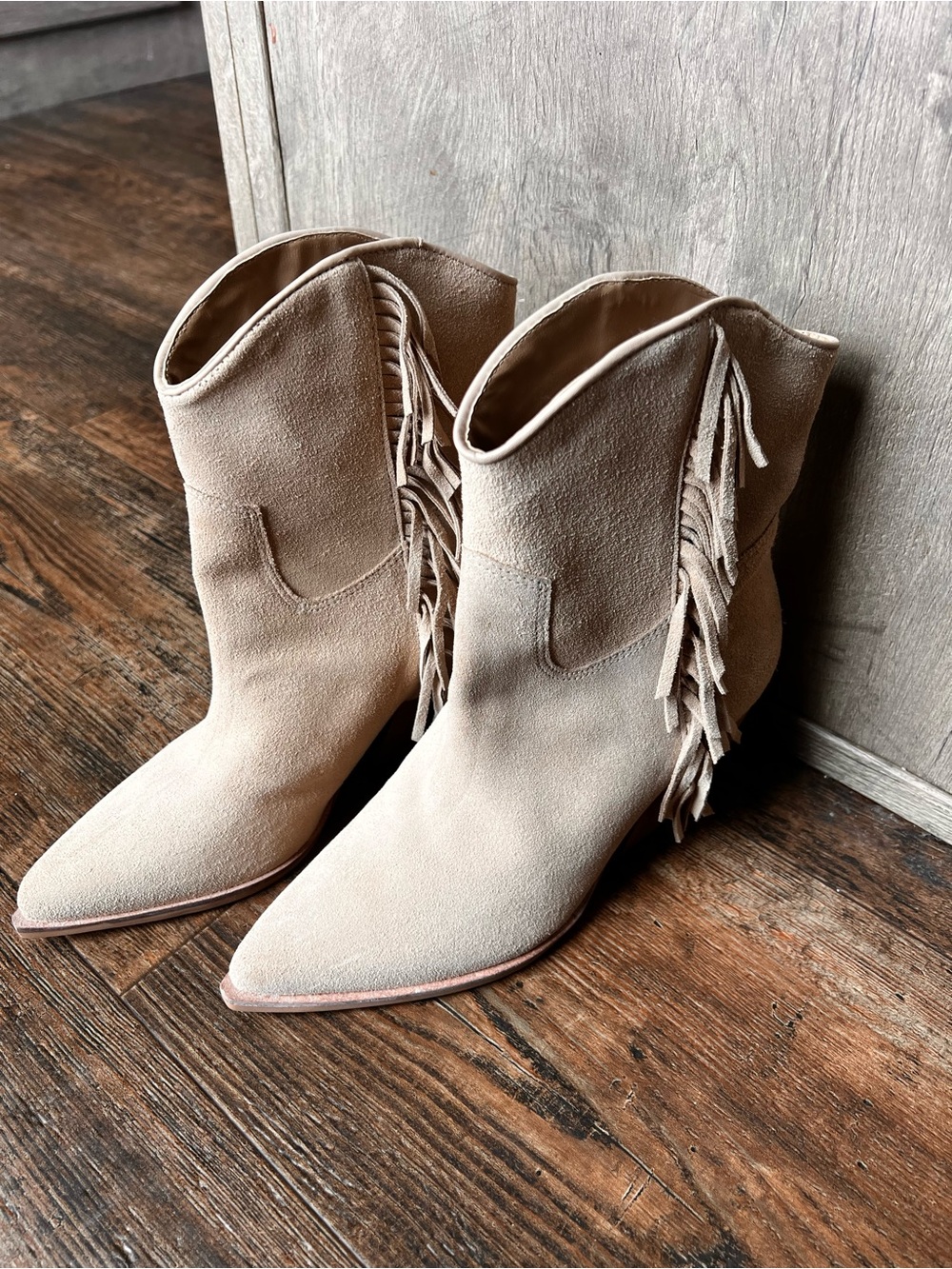 Steve Madden Cream Suede Fringe Western Ankle Boots